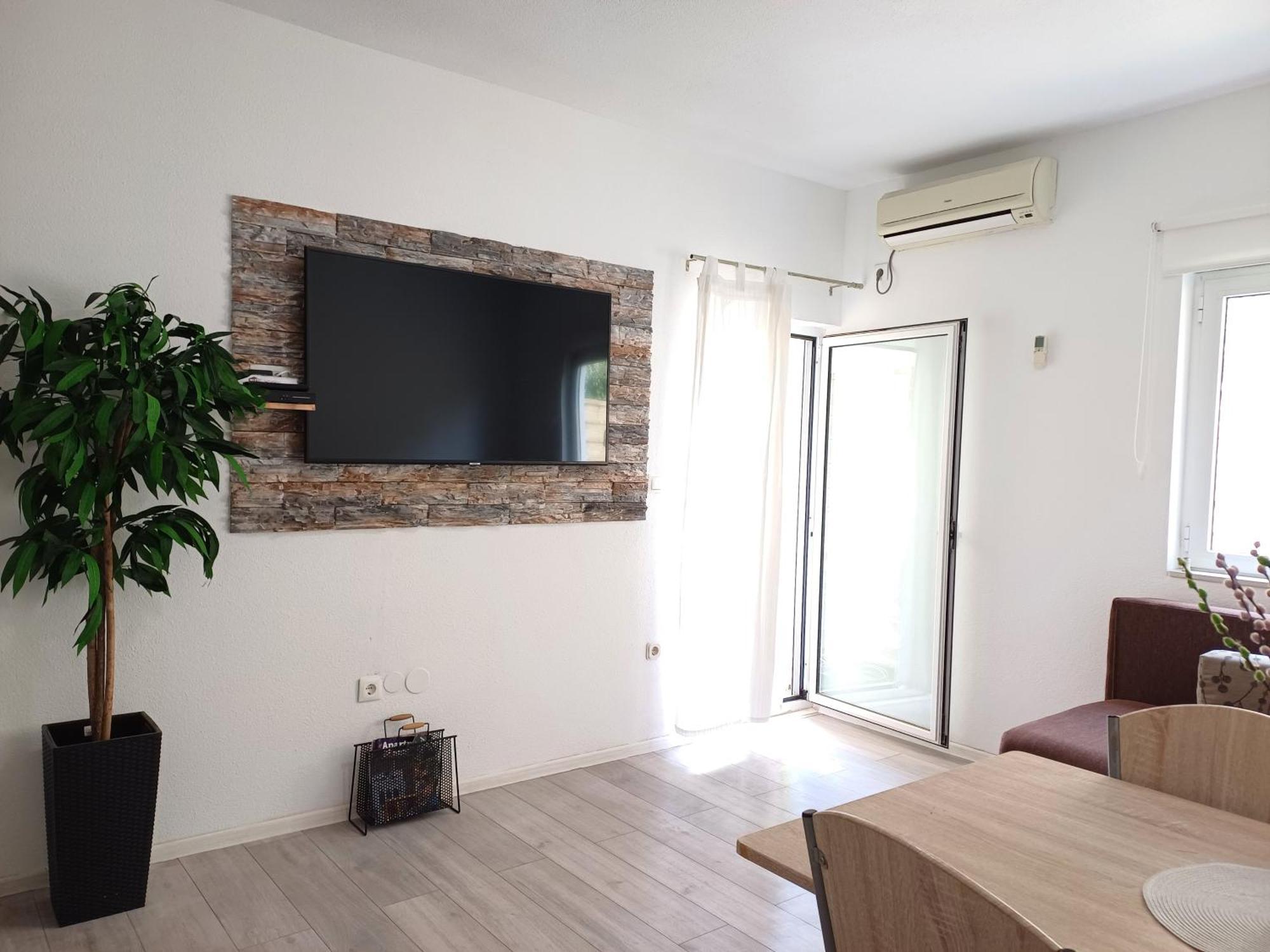 Apartments Sun & Sea Dugi Rat Exterior photo